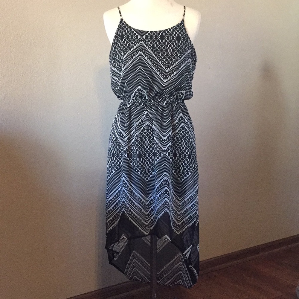 Black and White Spaghetti Strapped Dress!